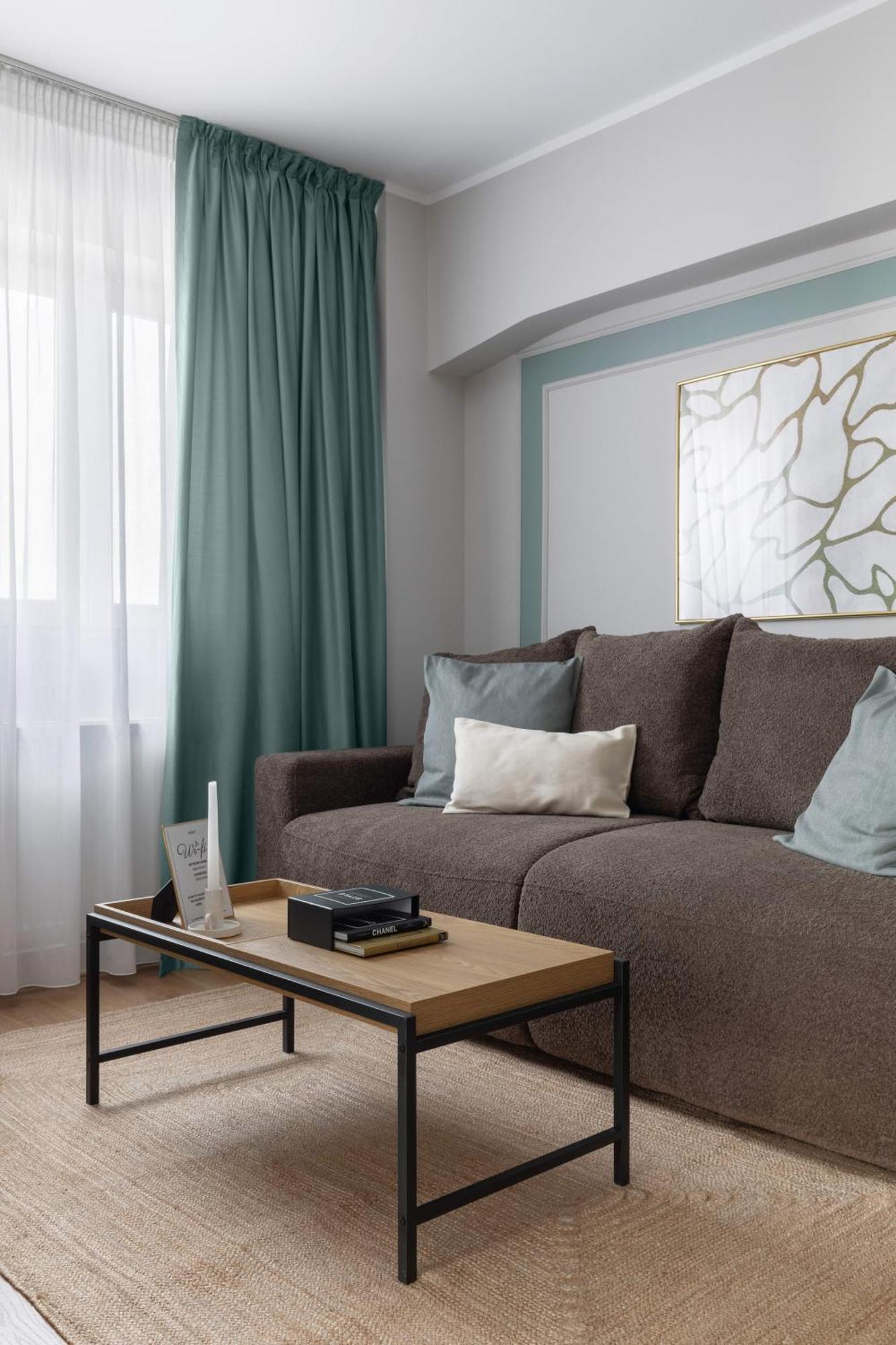 Holt - Sublime Minty Green 1Br On The Park Bukarest Kültér fotó